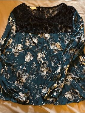 Women’s Maurices Teal Floral Blouse with Lace Trim- Size XL